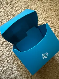 Used Gamegenic Side Holder 100+ XL Deck Box Blue for MTG Pokemon TCG Sideloading - Image 4