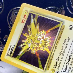 Pokemon TCG Zapdos Base Set Holo Rare Card 16/102 LP - Image 4