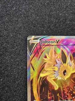 Jolteon v SWSH183 Pokemon TCG Sword & Shield Holo Black Star Promo - Image 2