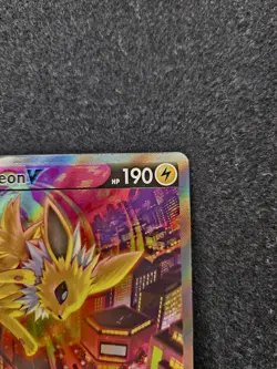Jolteon v SWSH183 Pokemon TCG Sword & Shield Holo Black Star Promo - Image 3