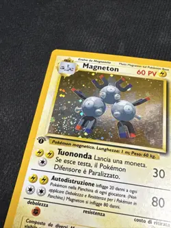 Pokemon TCG: MAGNETON HOLO 9/102 Base Set ITALIAN 1st Edition SWIRL - Image 2