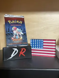 Pokemon; Neo Revelation, Booster Pack - Entei Art - Factory Sealed - English - Image 1