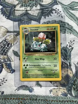 Pokemon Card Ivysaur 30/102 Base Set Unlimited 1999 WOTC LP-NM Listing A - Image 1