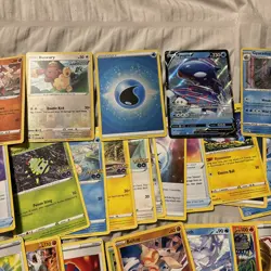 Pokemon Card Lot 2021-2023 Holos Uncommon Common 66x LP-EX Lot G85 - Image 4