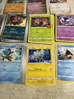 1996 YU-GI-OH Trading card lot over 800 cards Commons + 600 Pokemon Cards 2025 - Image 4