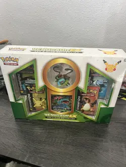 New Sealed Pokemon 20th Anniversary Venusaur Red and Blue - Image 2