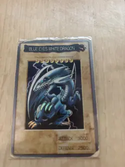 Yu-Gi-Oh! Blue-Eyes White Dragon - Bandai 1999 Japanese Vintage Card - Image 1