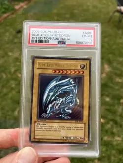 Yu-Gi-Oh! Blue-Eyes White Dragon SDK-A001 1st Edition - AUS - PSA 6 - Image 1