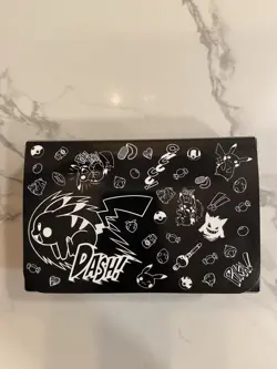 Pokemon TCG: Pikachu Comic-Style Double Deck Box + card sleeves bundle - Image 4