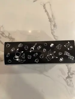 Pokemon TCG: Pikachu Comic-Style Double Deck Box + card sleeves bundle - Image 5