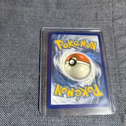 Victini v 021/163SWSH05: Battle Styles Holo Pokemon Card TCG - Image 2