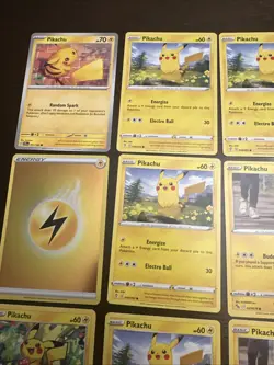 Pokemon TCG - Pikachu Lot 12 cards total great condition - Image 4