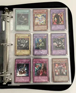 Yugioh Vintage 9 Foil/360 Card Binder Lot Dark Magician Blue-Eyes Red-Eyes 2002 - Image 3