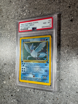 Pokemon TCG Cards 1st Edition Articuno 2/62 Fossil Holo Rare PSA 8 NM-MT - Image 4