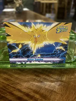 Enter Zapdos #33 Pokemon Topps The Movie 2000 NM - Image 1