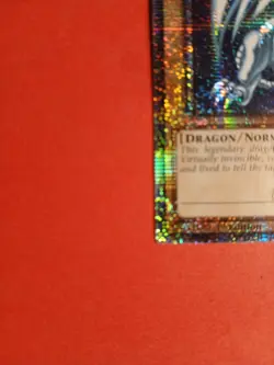 Yu-Gi-Oh Blue-Eyes White Dragon MP24-EN001 QCR 25th Anniversary Tin - Image 3