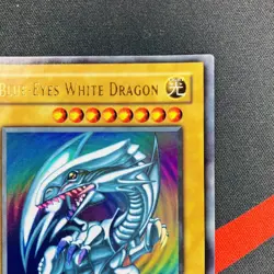 Yu-Gi-Oh! Blue-Eye White Dragon SDK-001 1st Edition Ultra Rare Asian English EX - Image 4