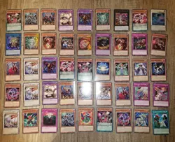 Yugioh Karten Sammlung 176 Stuck Mit Holos Und Alten Karten - Image 1