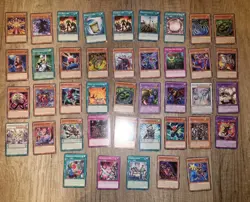 Yugioh Karten Sammlung 176 Stuck Mit Holos Und Alten Karten - Image 4