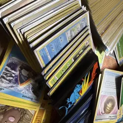 English Pokemon Card Large Lot Lot Comes With Sword&shield Box. - Image 4