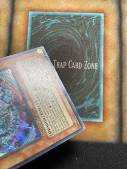 Yugioh Rainbow Dragon CT04-EN005 Secret Rare Limited Edition DAMAGED - Image 2