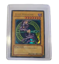 2002 Yu-Gi-Oh! Starter Deck Yugi Dark Magician SDY-006 NM - Image 1