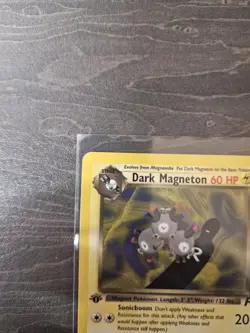 Team Rocket Dark Magneton Non-Holo 28/82 - Pokemon TCG (2000) - Image 2