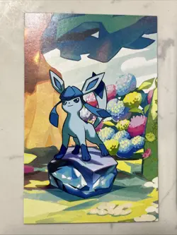 Pokemon Glaceon 025/131 (Cosmos Holo) Prismatic Evolutions SWIRL Promo Tin Art - Image 2