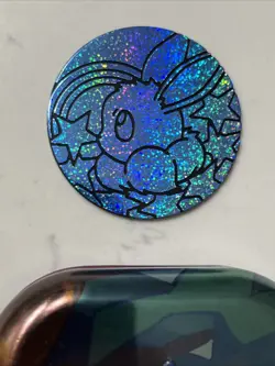 Pokemon Glaceon 025/131 (Cosmos Holo) Prismatic Evolutions SWIRL Promo Tin Art - Image 4
