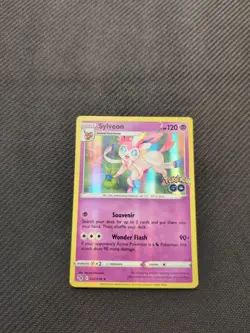Sylveon 035/078 Pokemon Go Holo NM - Image 1