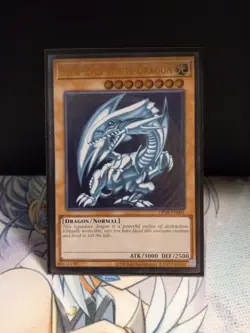 Yu-Gi-Oh! Blue-Eyes White Dragon - OP28-EN001 - NM Ultimate Rare - Image 1