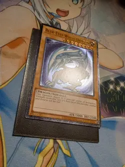 Yu-Gi-Oh! Blue-Eyes White Dragon - OP28-EN001 - NM Ultimate Rare - Image 4