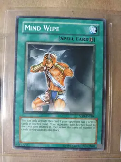 Old Yugioh Cards - Lot D - Image 2