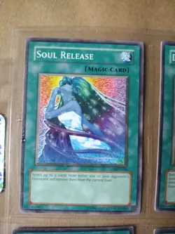 Old Yugioh Cards - Lot G - Image 2