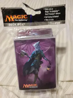 MTG Magic Ultra Pro Tamiyo Field Researcher Deck Box w/ Divider - Image 1