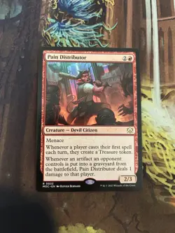 ​Pain Distributor - March of the Machine Commander - Near Mint EN MTG​ - Image 1