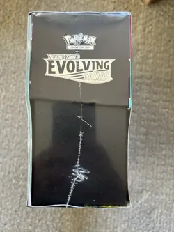 Pokemon Evolving Skies Elite Trainer Box ETB New Factory Sealed - Image 3