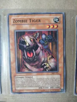 Old Yugioh Cards - Lot K - Image 3