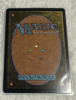 Yuna Hope of Spira (Surge Foil Borderless) Final Fantasy MTG JAPANESE VERSION - Image 2