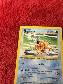 Very Rare-1st Edition Magikarp 035/102 Base Set (Shadowless) Pokemon Card Played - Image 3