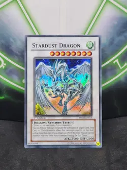 Yugioh Stardust Dragon DP08-EN014 Super Rare 1st Edition NM - Image 1