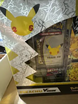 Pokemon Celebrations 25th Anniversary Pikachu V-union Premium Playmat Collection - Image 2