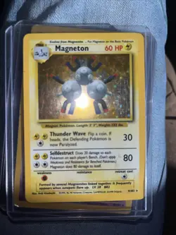 Pokemon TCG Magneton Base Set 9/102 Holo 1st Edition Holo Rare - Image 1