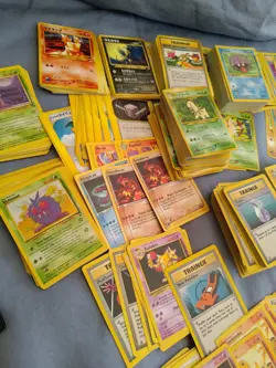 Pokemon lot 700+ commons and uncommons - base set, fossil, jungle, rocket + more - Image 5