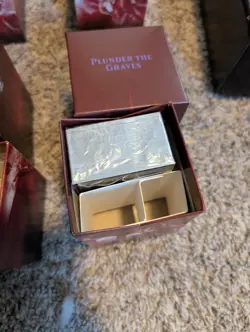 magic the gathering commander anthology Box Set 4 Decks Mint. (Read Description) - Image 3