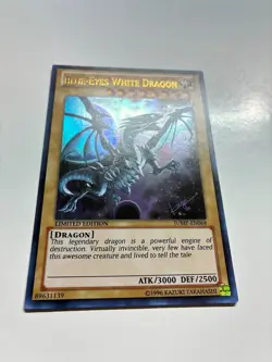 Yugioh Blue-Eyes White Dragon JUMP-EN068 Ultra Rare Limited Edition NM - Image 2