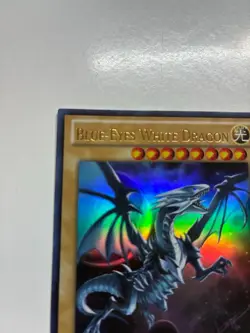 Yugioh Blue-Eyes White Dragon JUMP-EN068 Ultra Rare Limited Edition NM - Image 4