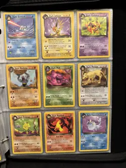 Near Complete Pokemon TCG: Full Complete TEAM ROCKET Cards Set (82) 2000 - Image 5