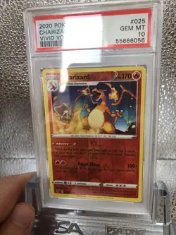 Charizard - 025/185 PSA 10 Vivid Voltage Reverse Holo Rare Pokemon - GEM MT - Image 3