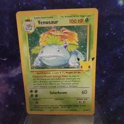 Venusaur Celebrations Classic Collection 15/102 Holo Rare Pokemon TCG HP DMG* - Image 2